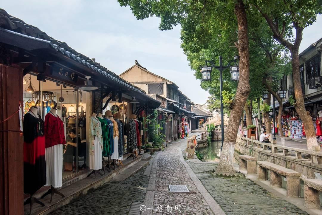 油漆墙面